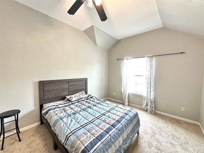 Building Photo - 8315 Hayden Cove Dr