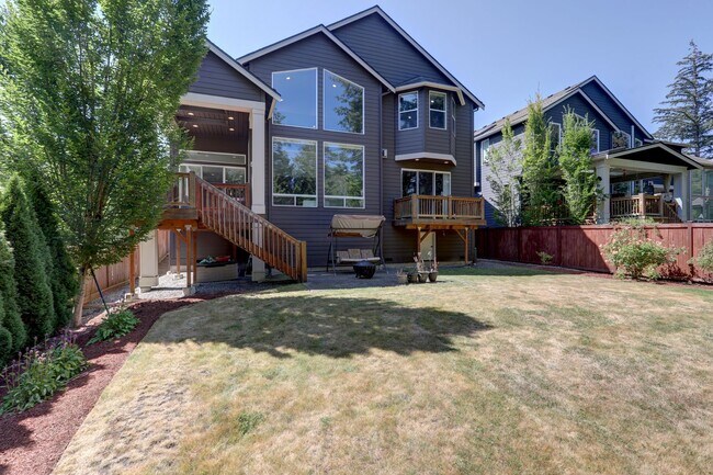 Building Photo - 24396 NE 27th Pl