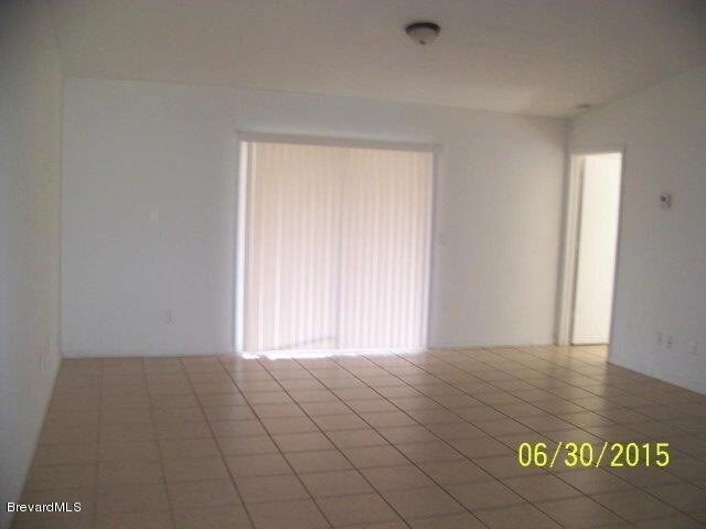 Building Photo - 639 Dwight Ave SE