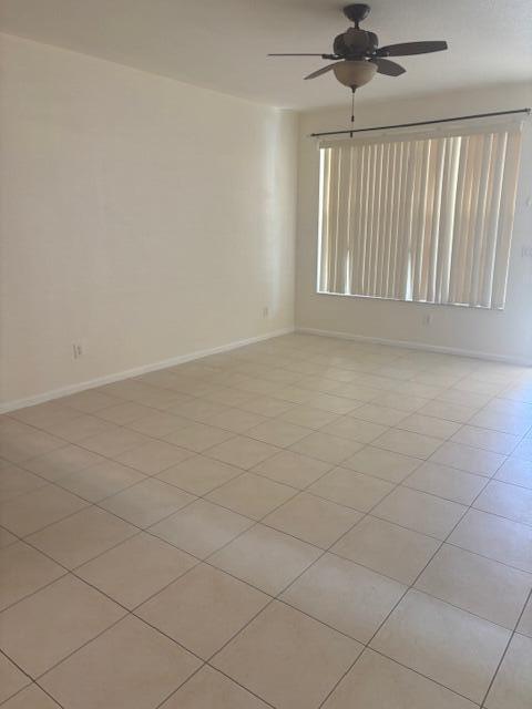 Building Photo - 3557 Forest Hill Blvd