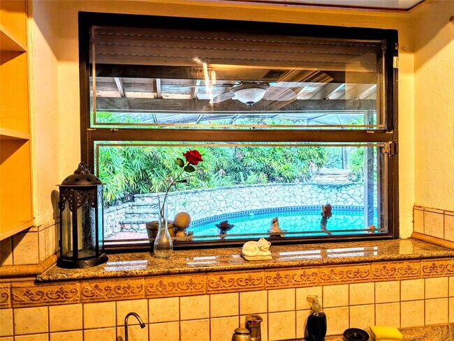 Building Photo - 169 Palmetto Dr