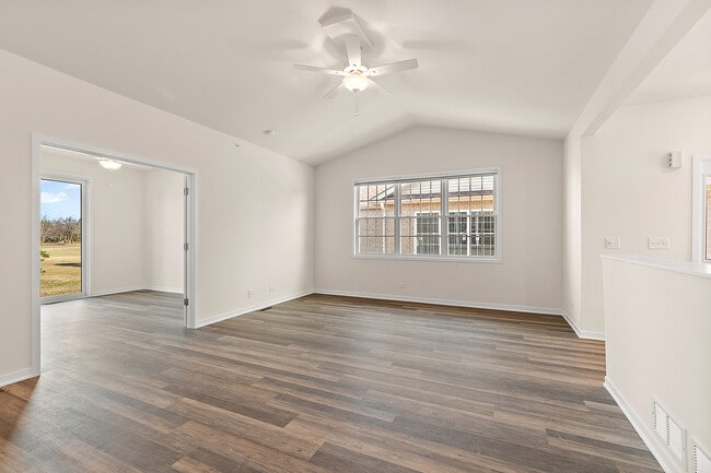 Building Photo - 64 Olympus Dr