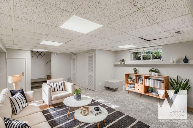 Building Photo - 701 S Milwaukee St