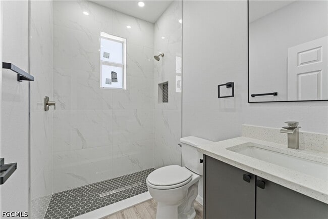 Building Photo - 4730 NW 38th Pl