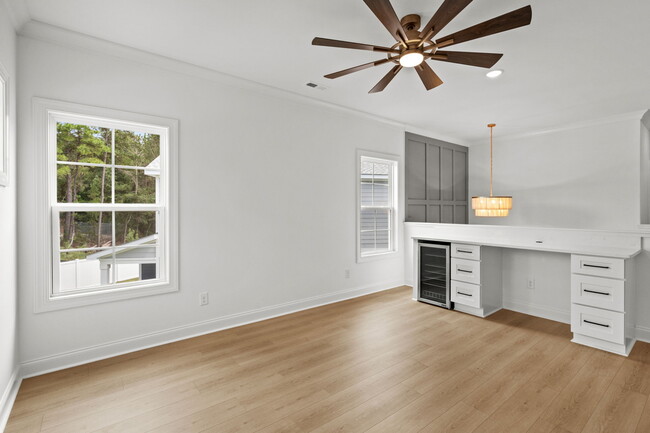 Building Photo - 113 ARBOR RIDGE CIR