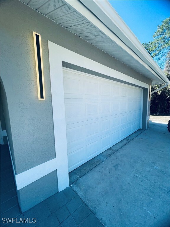 Building Photo - 390 20th Ave NW