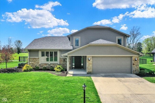 Primary Photo - 3037 Golfview Dr