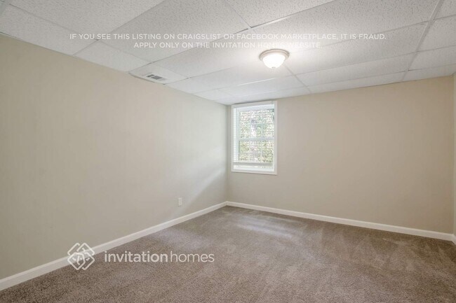 Building Photo - 4895 Orchard Ct