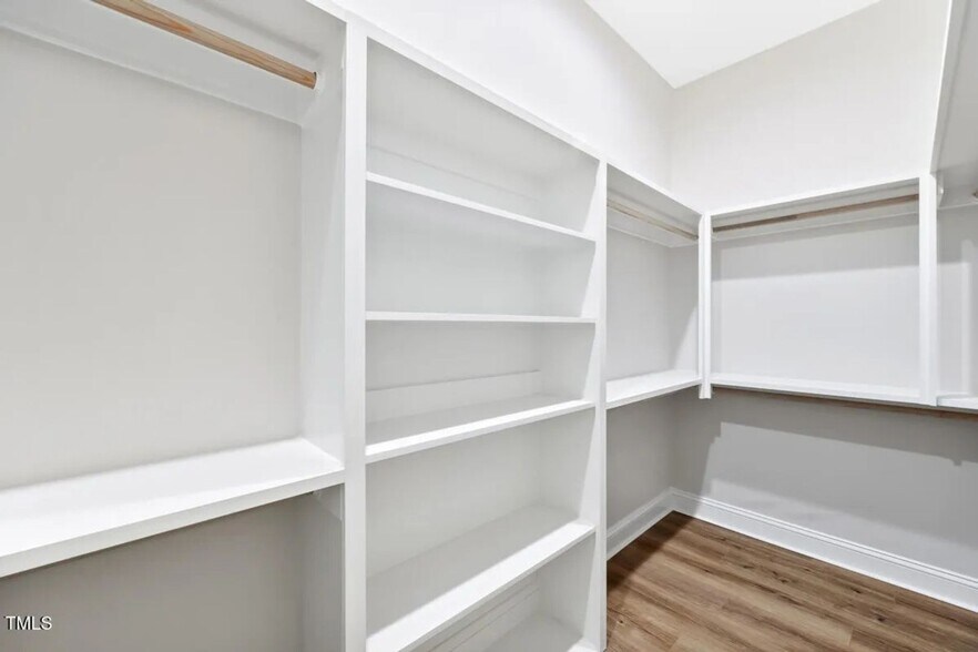 Building Photo - 149 Amber Rd