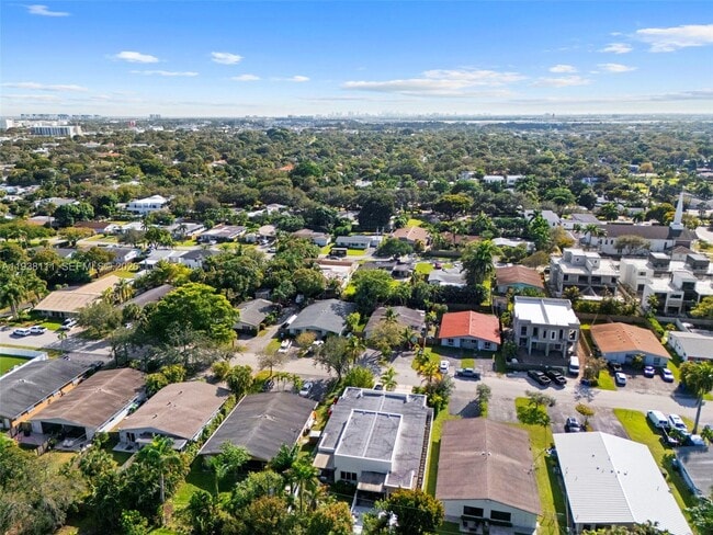 Building Photo - 821 SW 14th St