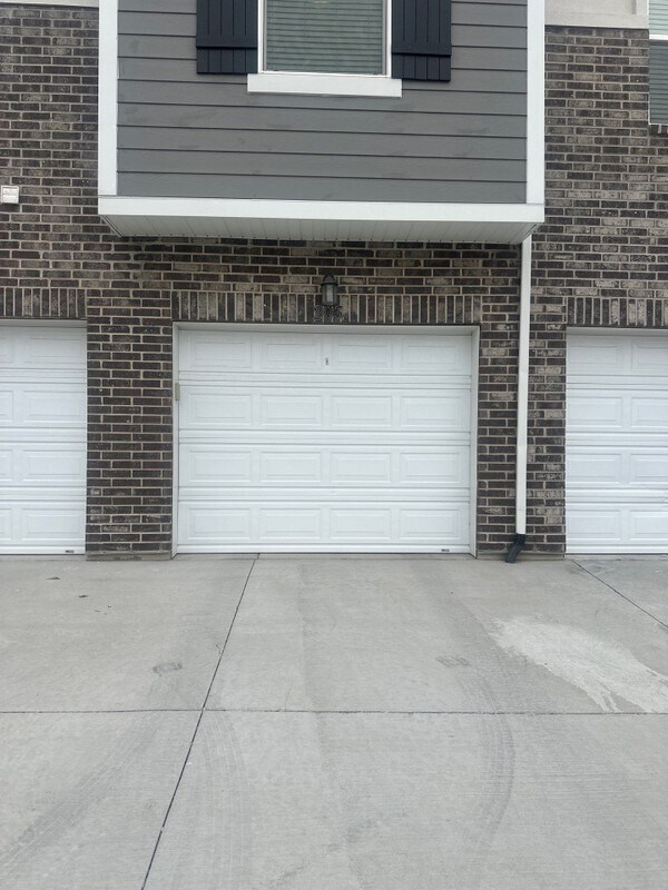 Building Photo - 5208 W Cannavale Ln