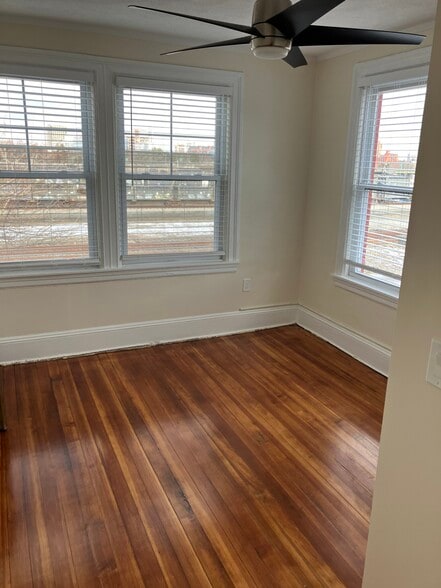 Building Photo - 30 Wadsworth St