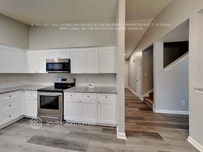 Building Photo - 308 Graham Meadow Dr