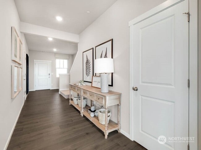 Building Photo - 18734 Lipoma Pl E