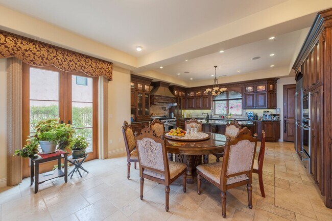 Building Photo - Gorgeous 5 Bedroom Home with sweeping view...