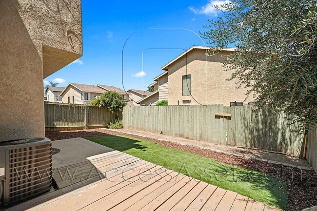 Building Photo - Two-Story Condo with Private Yard in Lake Elsinore