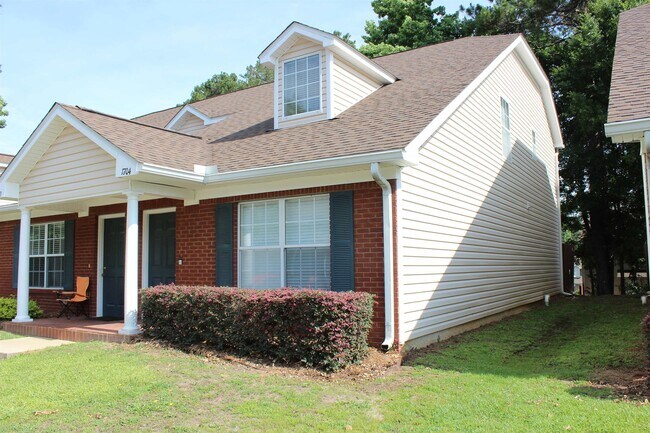 Building Photo - 4434 Gearhart Rd