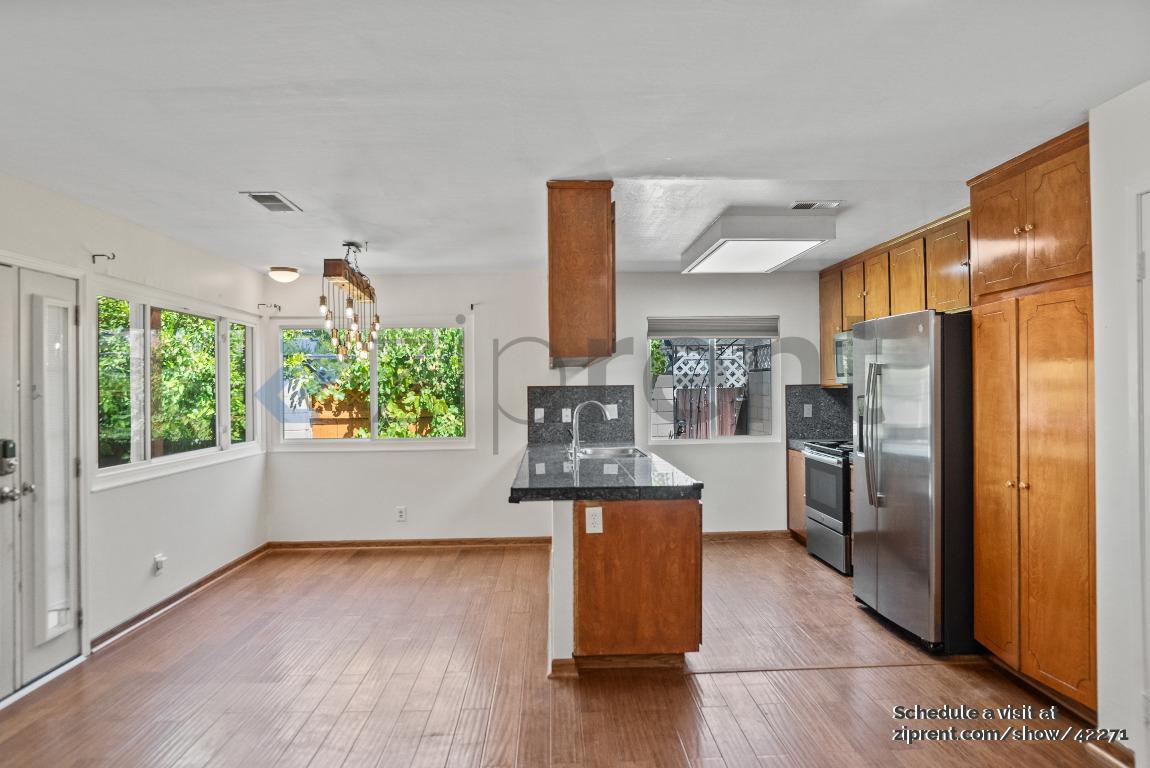 Building Photo - 3708 Dundale Dr