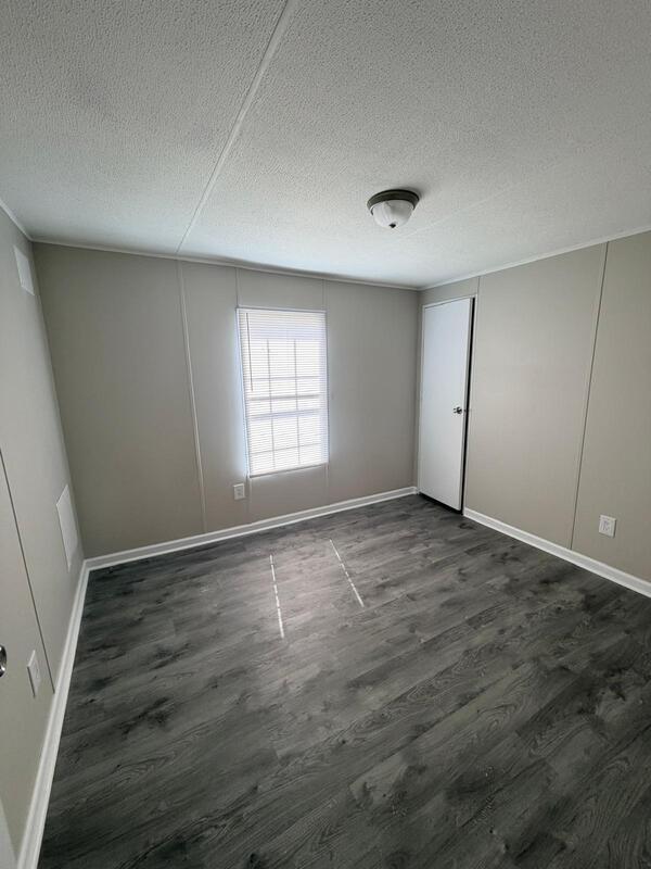 Building Photo - 2618 Cattail Cir