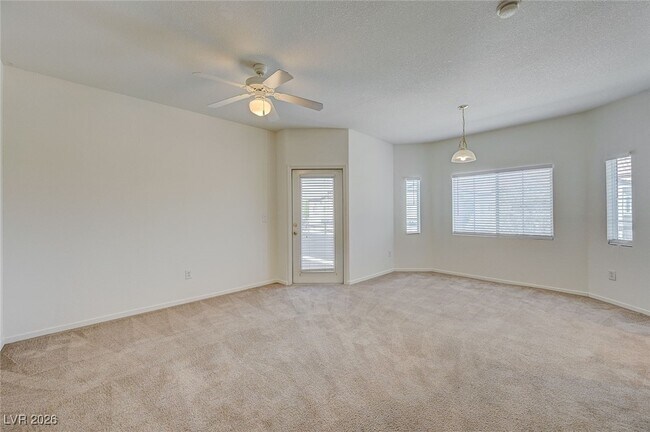 Building Photo - 6160 Rumrill St