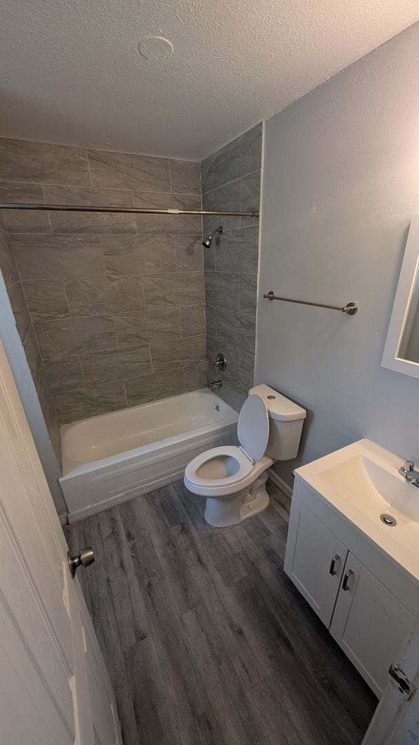 Building Photo - Warm and Cozy one bedroom,dog park, heart of Tampa