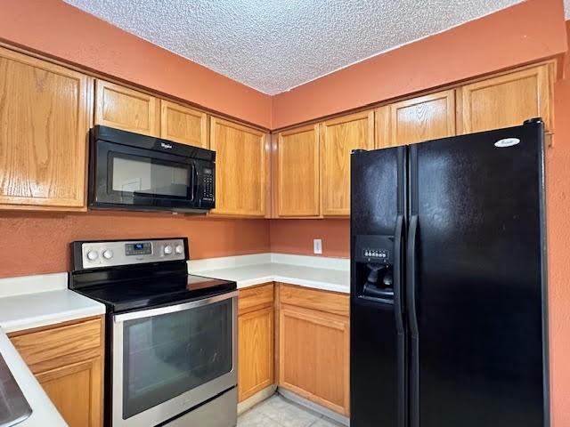 Building Photo - 3808 Landmark Dr