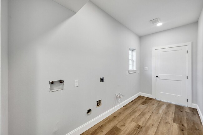 Building Photo - 49 Winterhaven Ln