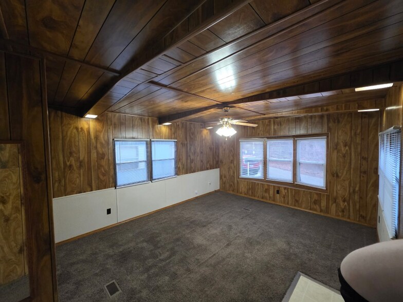 Building Photo - 4749 Marshall Ct