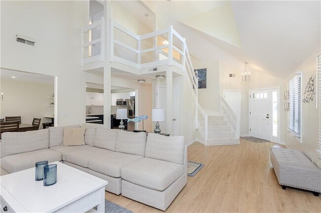 Building Photo - 112 Harrison Ave