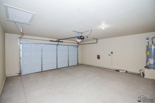 Building Photo - 7387 E 39th St