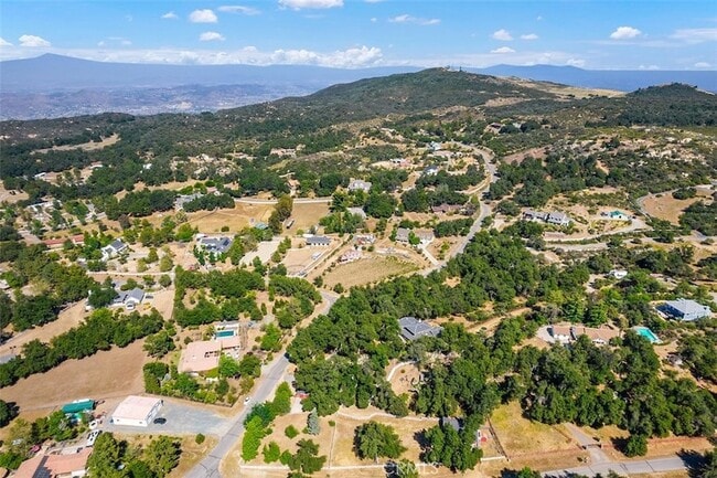 Building Photo - 35455 El Niguel Rd