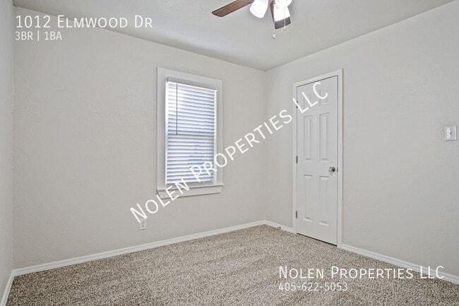 Building Photo - 1012 Elmwood Dr