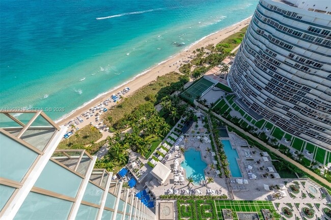 Building Photo - 9703 Collins Ave