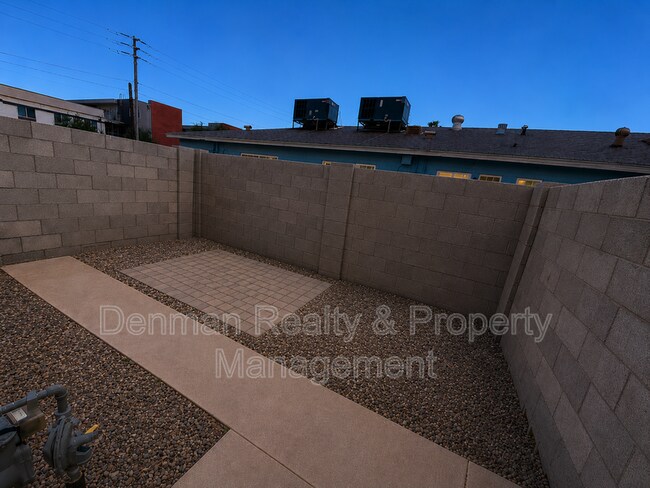 Building Photo - 4306 N 12th St