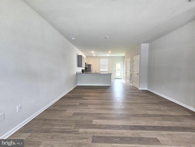 Building Photo - 1410 Sugarplum Ln