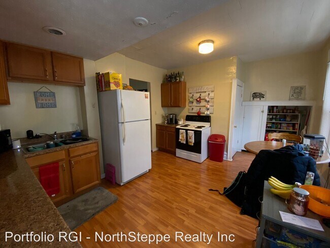 Building Photo - 4 br, 2 bath Apartment - 48 W Norwich Ave