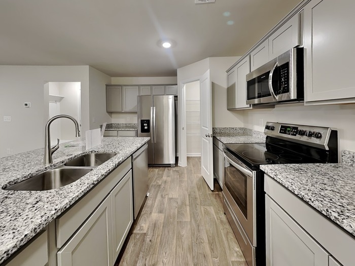 Building Photo - 96 Salers Ln