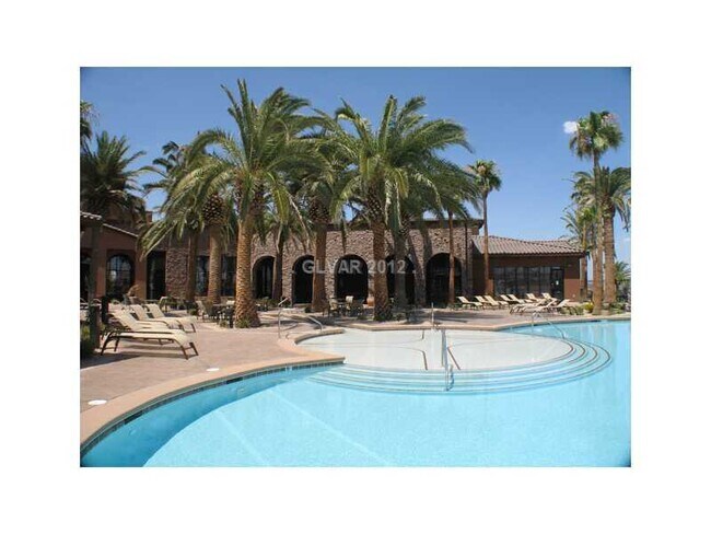 Building Photo - BEAUTIFUL 4 BEDROOM HOME IN GUARD GATED CO...