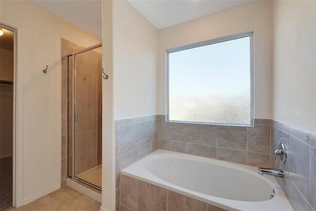 Building Photo - 424 Red Buckeye Loop