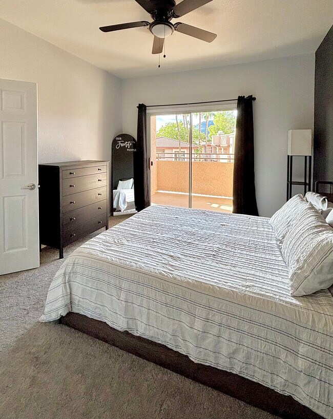 Building Photo - 10410 N Cave Creek Rd