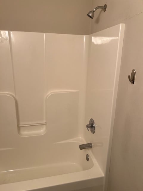 Bathroom - 605 Grandview Ct