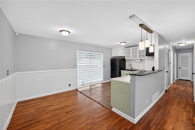 Building Photo - 2479 Yolanda Trail