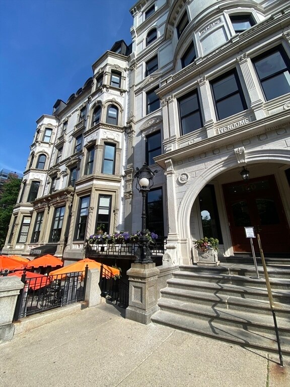 Building Photo - 160 Commonwealth Ave
