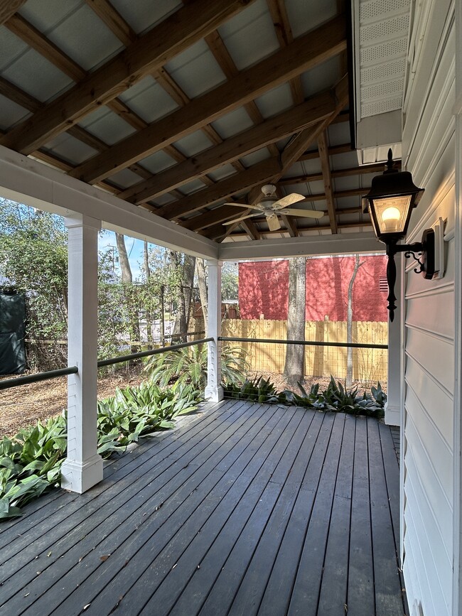 Building Photo - 2805 3rd St