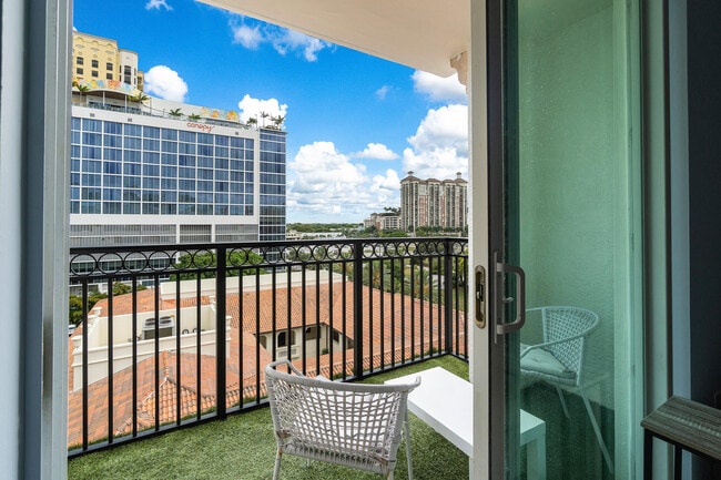 Building Photo - 600 S Dixie Hwy