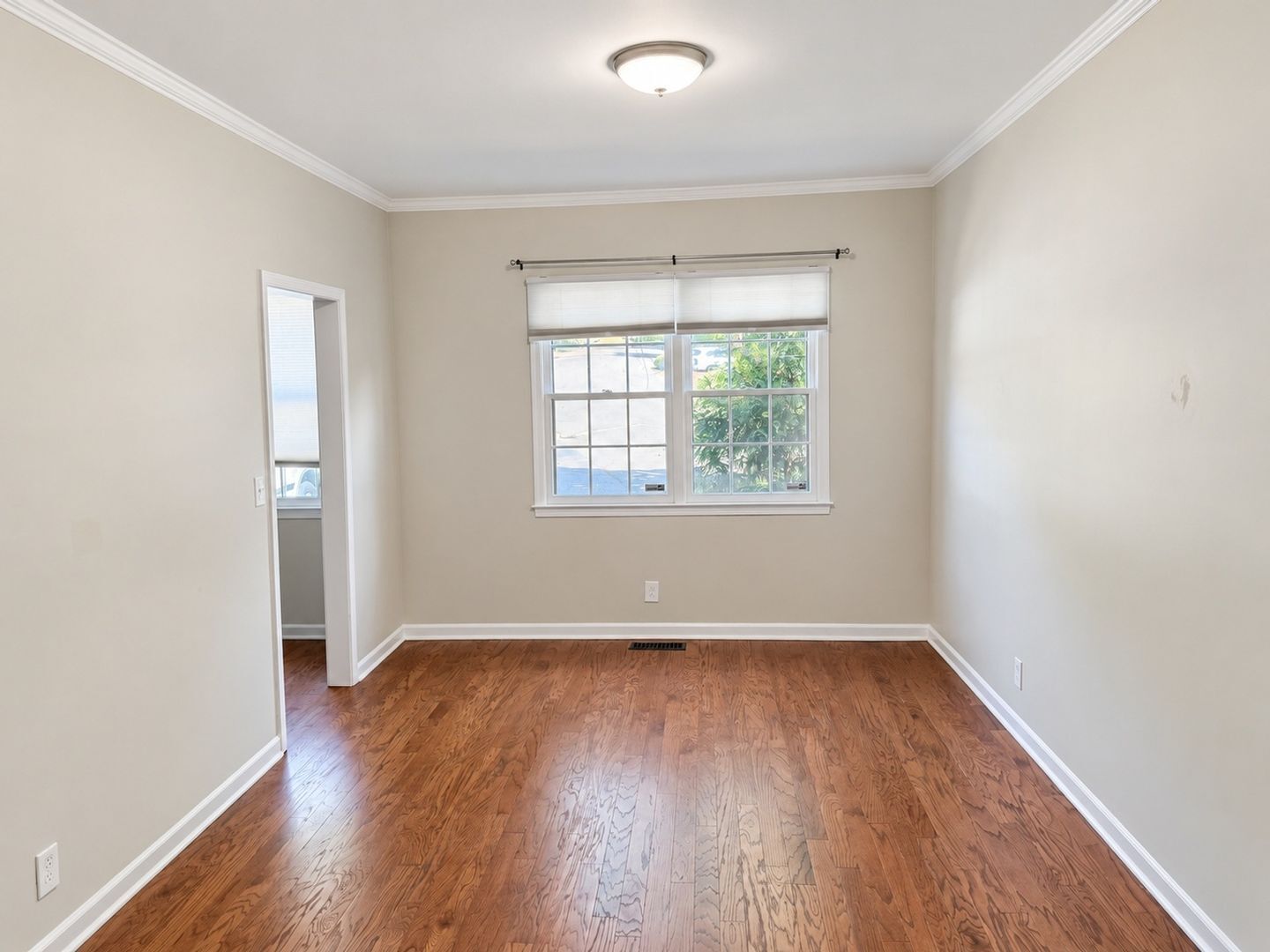 Building Photo - 229 Westchase Dr