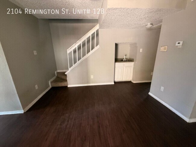 Building Photo - 2104 Remington St