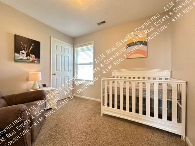 Building Photo - 1709 Crabapple Ln