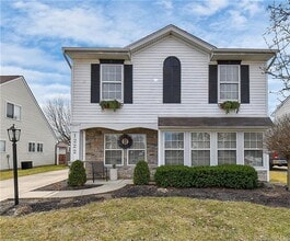 Building Photo - Beautiful 2-Story Home in Northmont School District