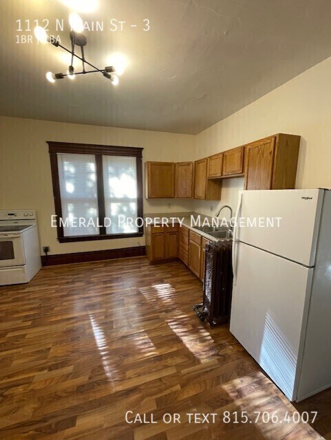 Building Photo - 1112 N Main St